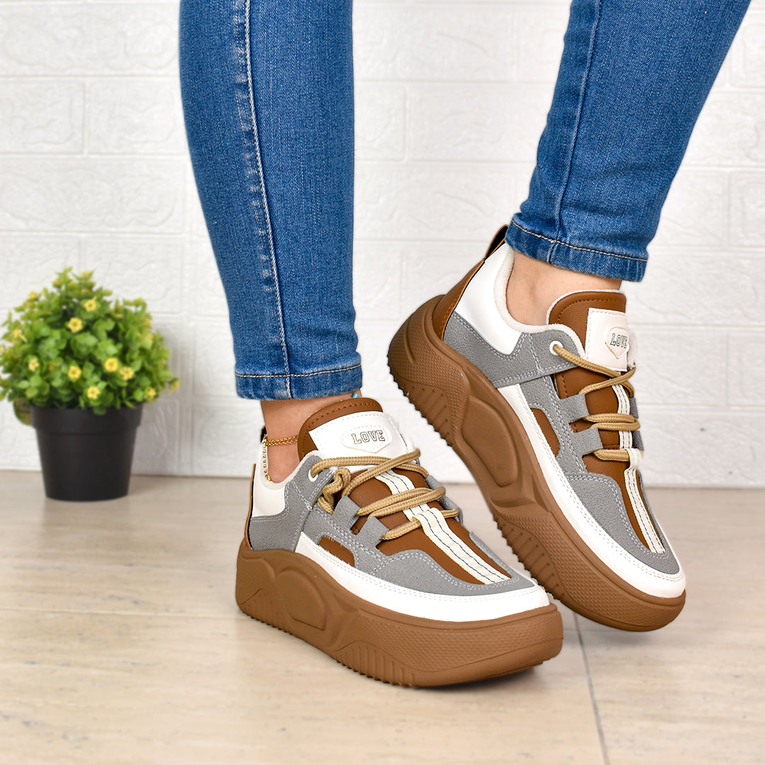 🌟Tenis Love Sneacker® Estilo urbano con altura y comodidad