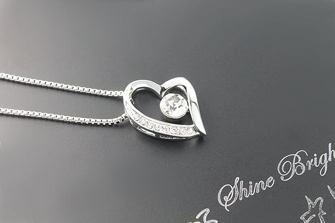 Luxury Love™ – Collar de corazon Elegante (Incluye Caja de regalo y  Nota Especial)🎁