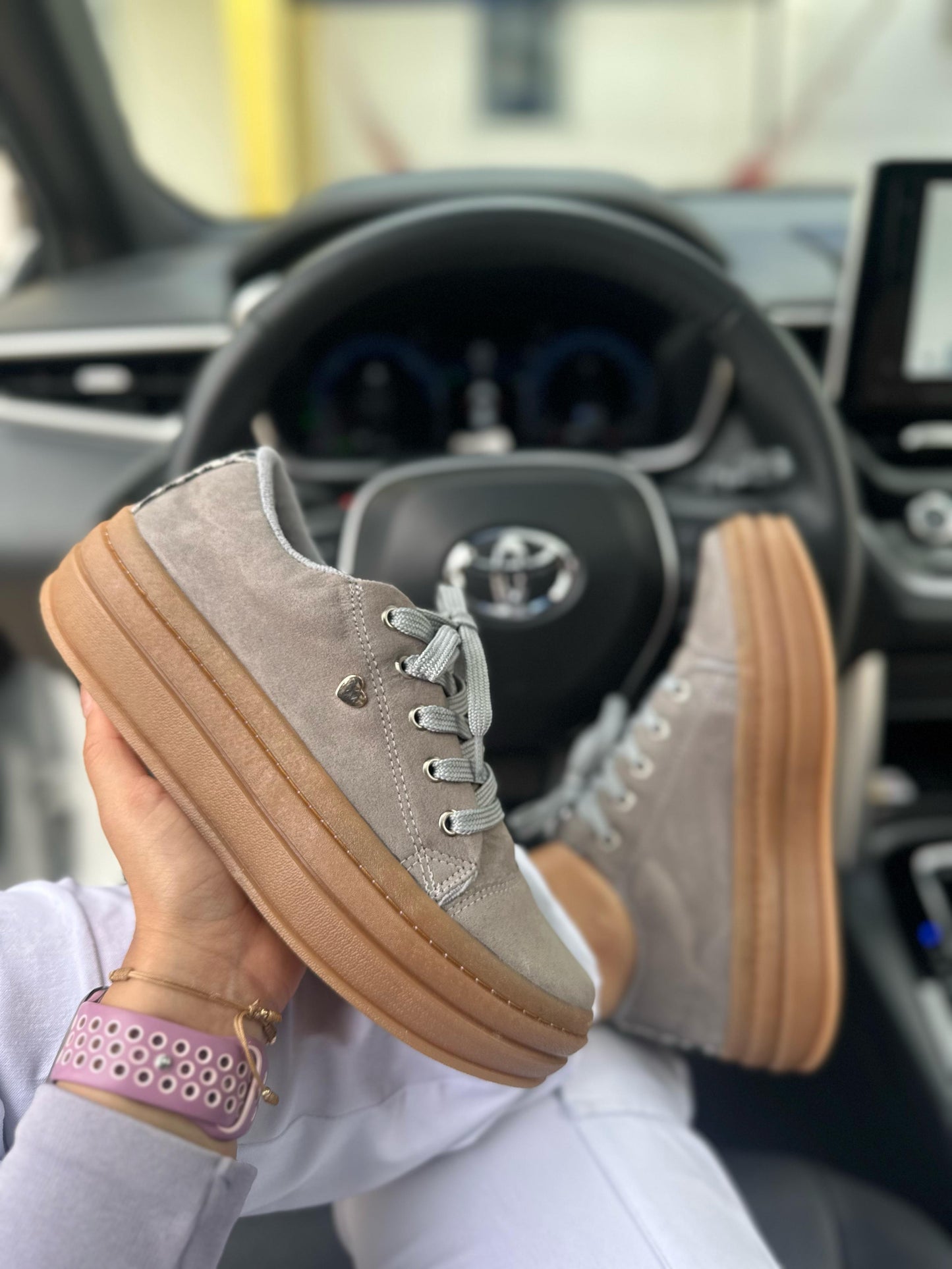 TENNIS BOLD™ combinan con TODO y te hacen ver más alta❤️